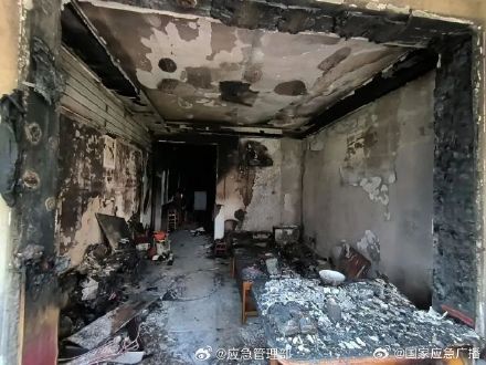 湖南湘潭：老人被困火场消防车通道受阻3人被拘