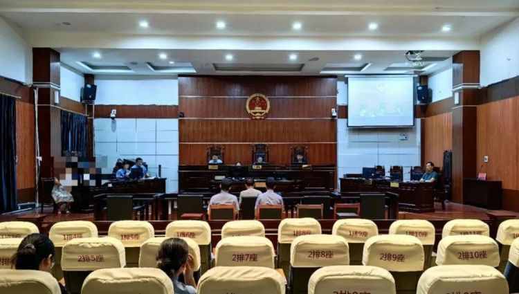 60岁男子以婚恋为幌子网上骗取3名“女友”31多万元,法院判了! 60岁男子以婚恋为幌子网上骗取3名“女友”31多万元,法院判了!