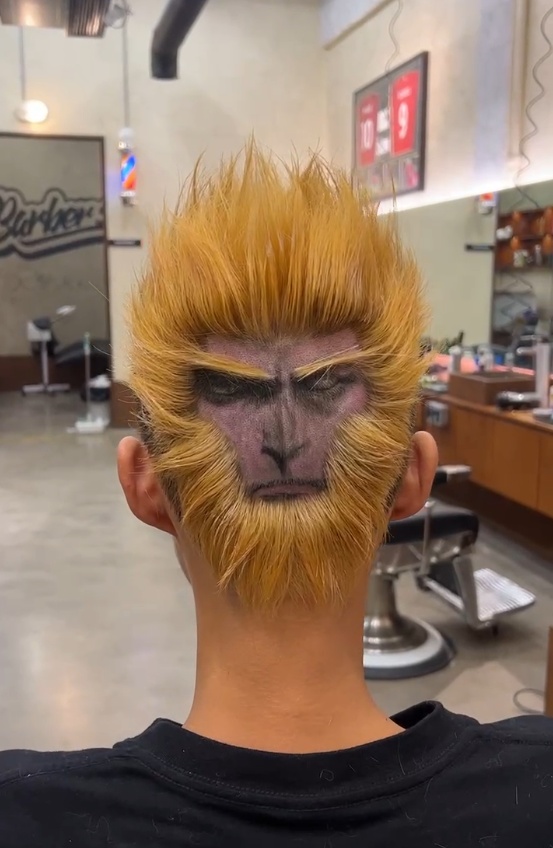 太逼真！理发师剪出黑悟空发型，引发全网围观