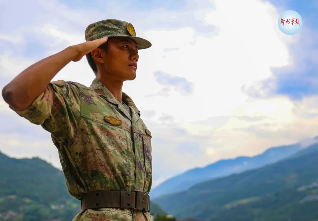 732.7分,圆梦国防科大! 732.7分,圆梦国防科大!