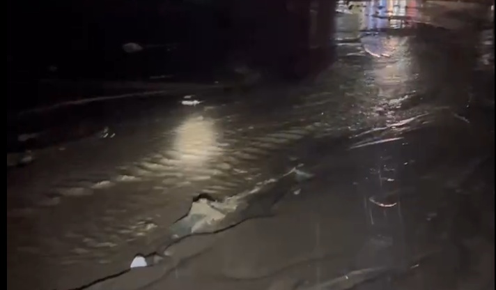 注意！青海部分路段发生泥石流