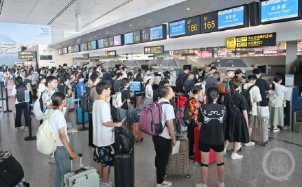 延迟开学带动错峰出游热重庆至北京大兴多个航班售罄 延迟开学带动错峰出游热重庆至北京大兴多个航班售罄