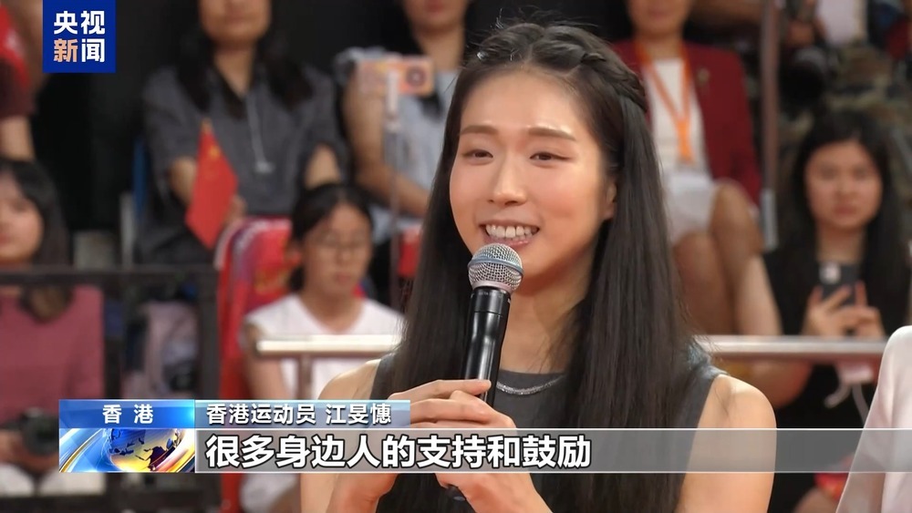 “奥运健儿大汇演” 技艺精湛气氛热烈 “奥运健儿大汇演” 技艺精湛气氛热烈