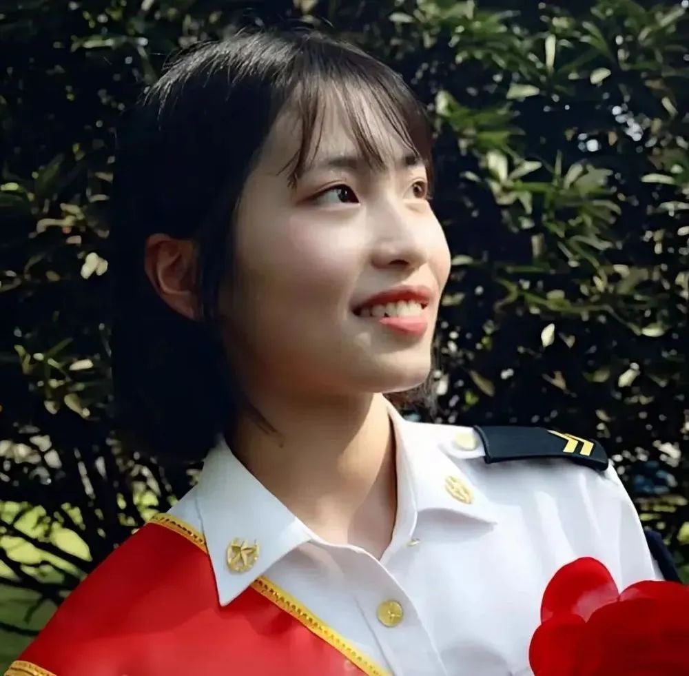 “我知道自己想要什么”！女兵张文旗二次入伍