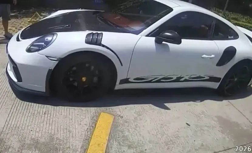 厦门这辆“炸街”的保时捷,落网了! 厦门这辆“炸街”的保时捷,落网了!