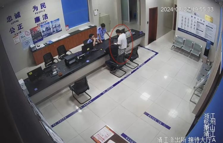 临近开学,警惕“新生群”内的这些“老师” 临近开学,警惕“新生群”内的这些“老师”