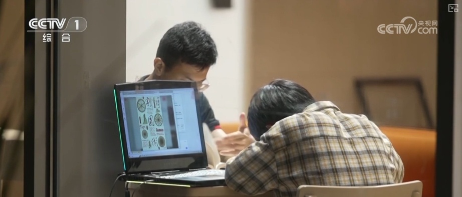 “旅游+”“燃动”“书香”“变迁”……透过关键词看这个暑期“新”意浓 “旅游+”“燃动”“书香”“变迁”……透过关键词看这个暑期“新”意浓