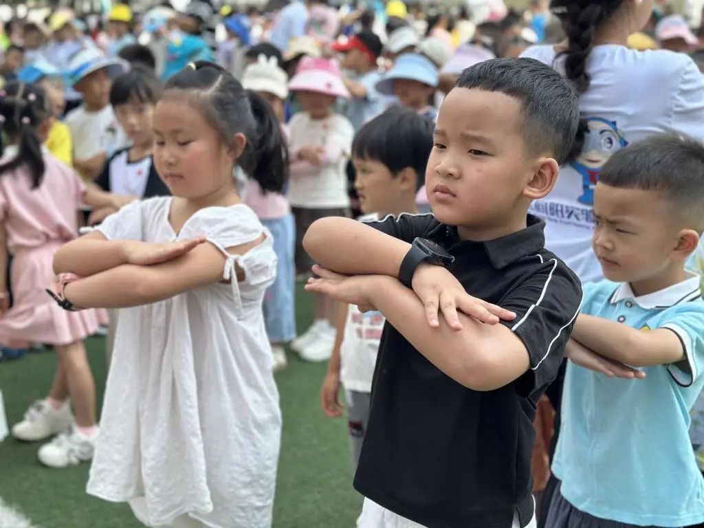 你好 新学期！直击贵阳开学报到第一天