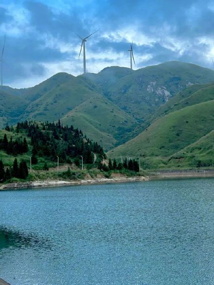 小红书上超火的桂林版阿勒泰!到底有多治愈? 小红书上超火的桂林版阿勒泰!到底有多治愈?