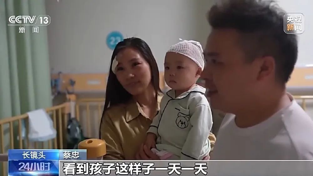 “救”要帮到底——重庆医生休假途中救下遭遇车祸的一家三口 “救”要帮到底——重庆医生休假途中救下遭遇车祸的一家三口