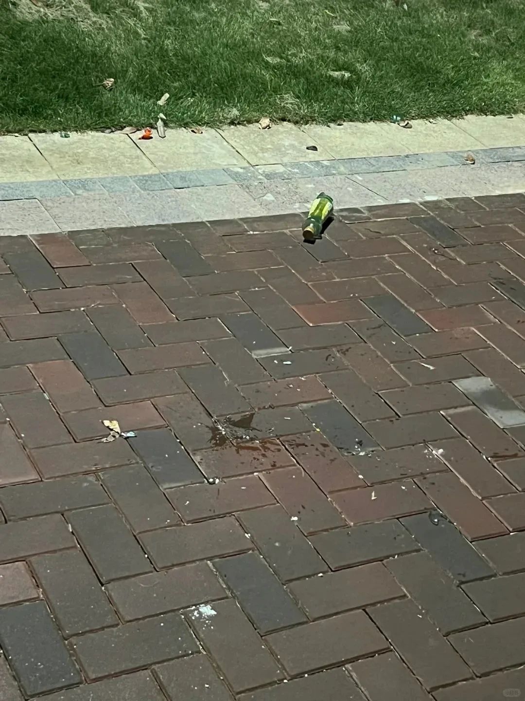 怀孕妻子突然倒地痛哭,丈夫崩溃!警方已采集DNA 怀孕妻子突然倒地痛哭,丈夫崩溃!警方已采集DNA