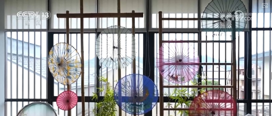 文化中国行 | 非遗与动画奇妙“碰撞”让“西湖之花”跨界绽放 文化中国行 | 非遗与动画奇妙“碰撞”让“西湖之花”跨界绽放