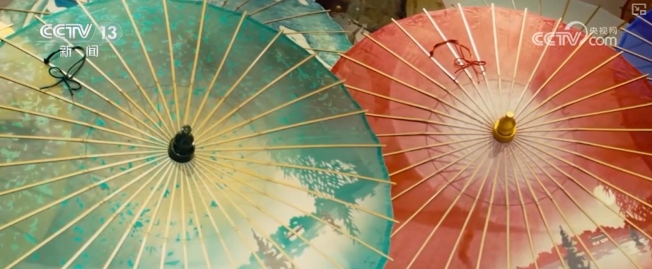 文化中国行 | 非遗与动画奇妙“碰撞”让“西湖之花”跨界绽放 文化中国行 | 非遗与动画奇妙“碰撞”让“西湖之花”跨界绽放