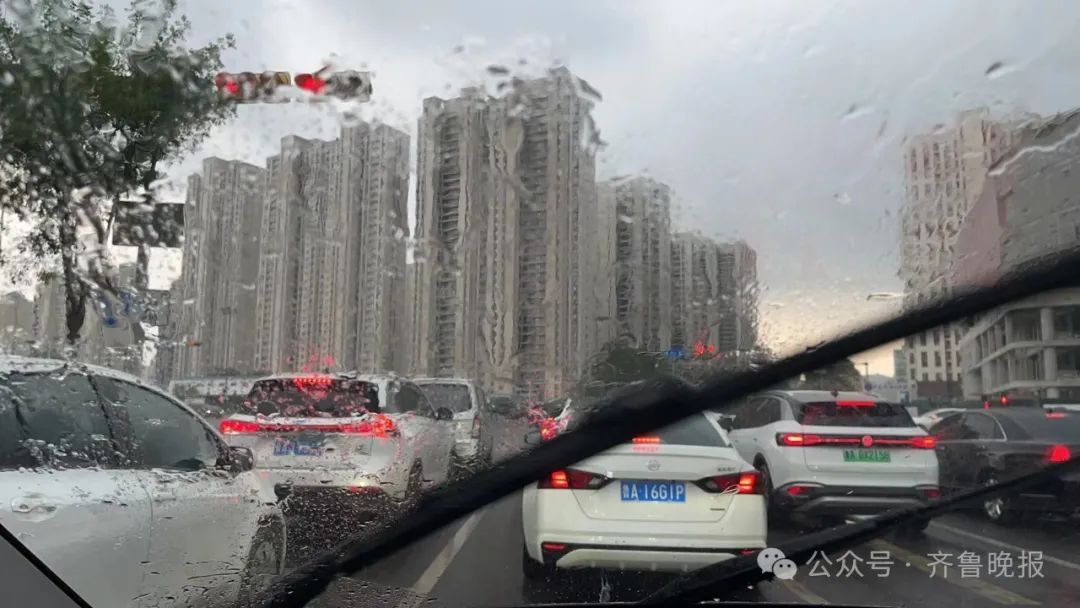 瓢泼大雨已经开下！雷雨大风+短时强降水，山东最新预报