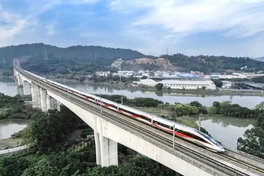 铁路新规：列车可拒绝“买短乘长”！