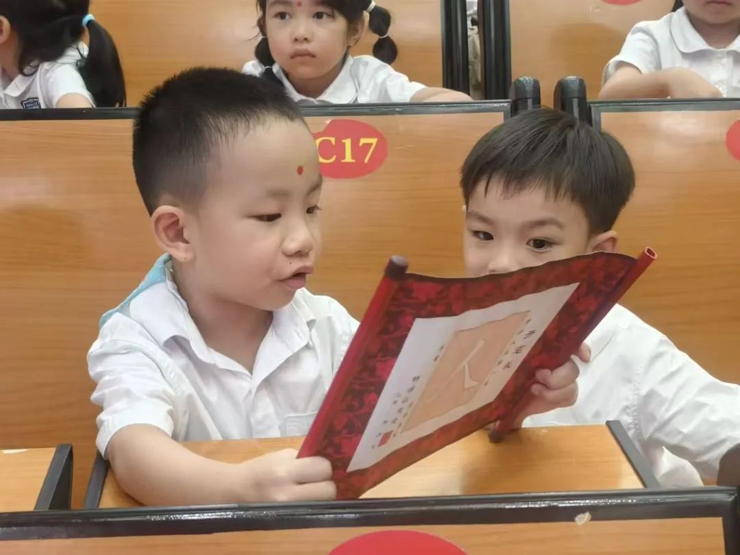 掂！开学典礼上演英歌舞，不愧是广东仔！