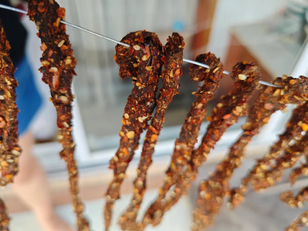 连晴高温，重庆网友在家自制牛肉干：一天就可以吃