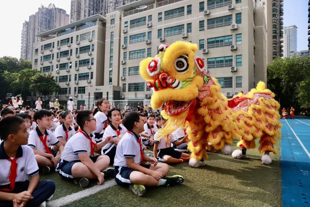 掂！开学典礼上演英歌舞，不愧是广东仔！