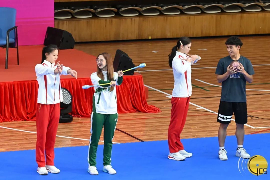 奥运健儿访澳第二天，又有名场面→