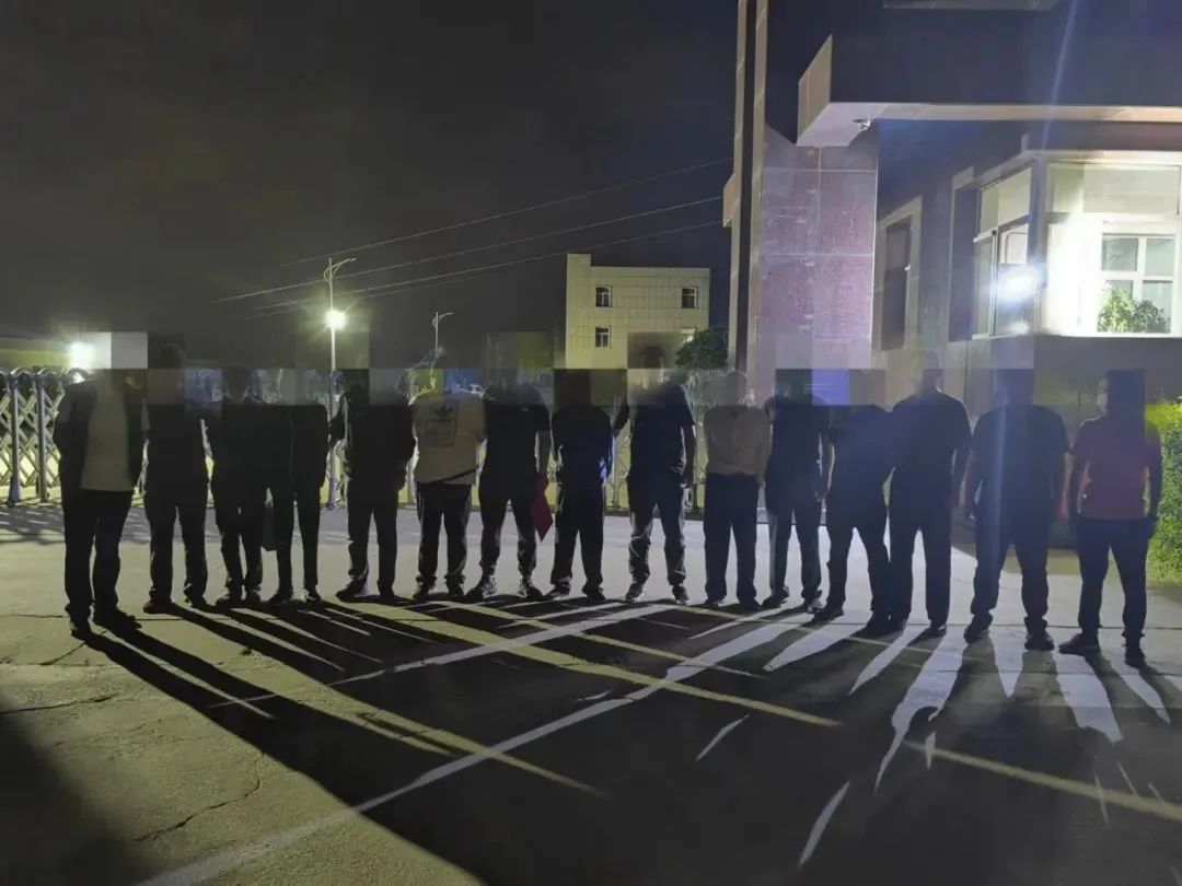 抓获33人，收缴毒资30余万元！内蒙古呼和浩特警方打掉一制贩毒团伙