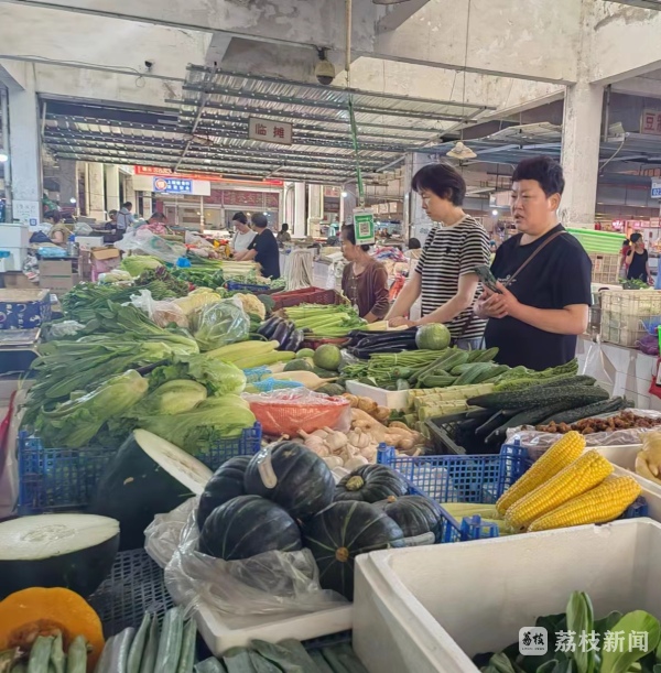 8月份各地蔬菜价格涨幅明显 后续已出现缓慢回落的价格走势 8月份各地蔬菜价格涨幅明显 后续已出现缓慢回落的价格走势