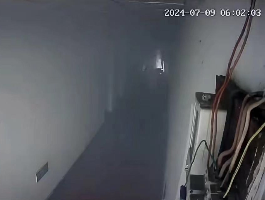 大学生在出租房给电动车电池充电,爆燃致舍友90%以上烧伤,律师分析 大学生在出租房给电动车电池充电,爆燃致舍友90%以上烧伤,律师分析