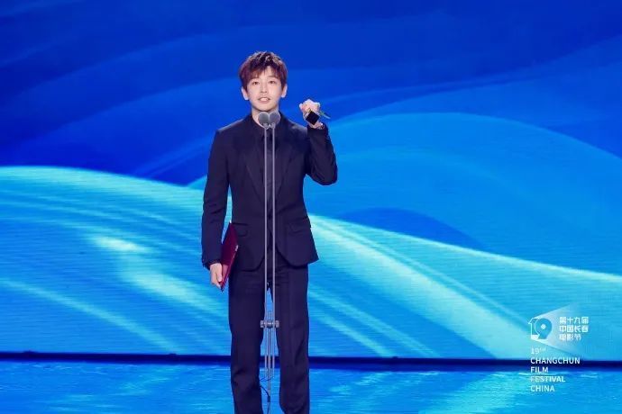 男演员自曝暴瘦原因,吴彦祖也曾饱受折磨,差点没命!这病人人可能遇上 男演员自曝暴瘦原因,吴彦祖也曾饱受折磨,差点没命!这病人人可能遇上