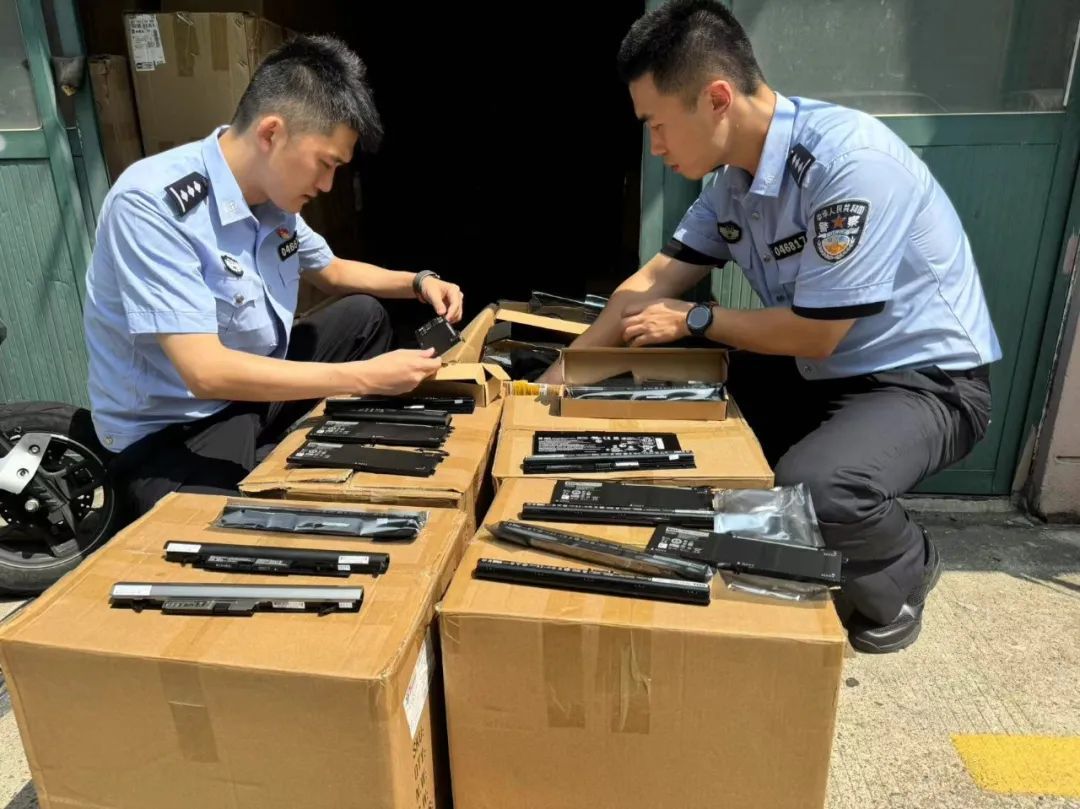 这算什么“垃圾”？废旧电池摇身一变竟成“品牌配件”？