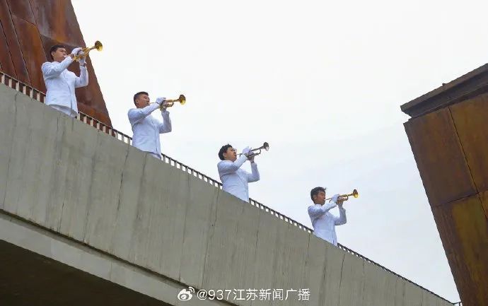 今天，在南京唱响胜利之歌！