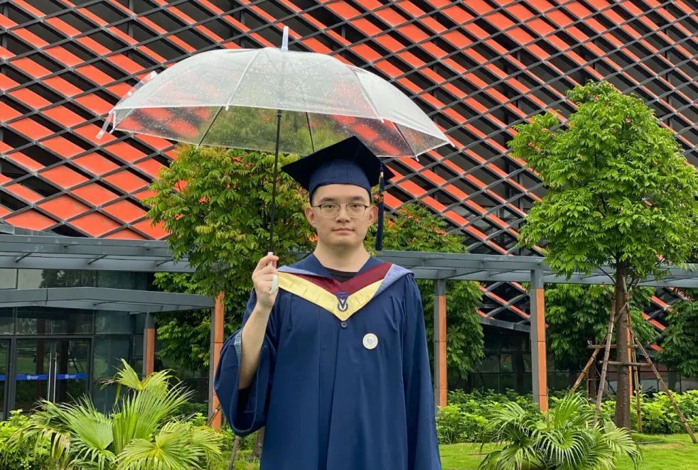 广东以色列理工学院毕业生于昊明哲:流水不争先,争的是滔滔不绝 广东以色列理工学院毕业生于昊明哲:流水不争先,争的是滔滔不绝