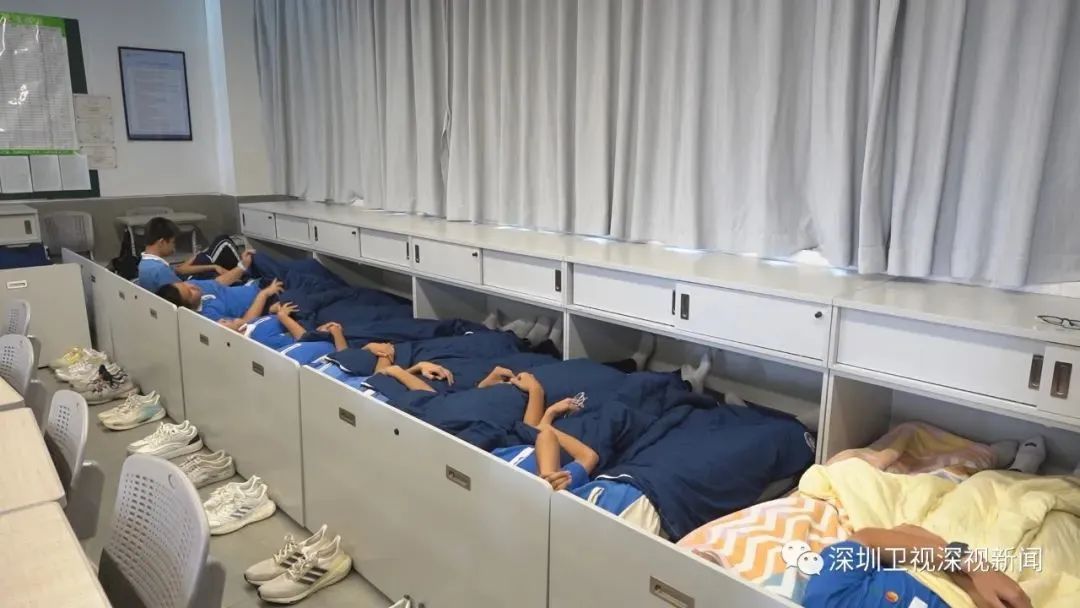 广深两地学生解锁“躺平午休”,网友:希望全国推广 广深两地学生解锁“躺平午休”,网友:希望全国推广