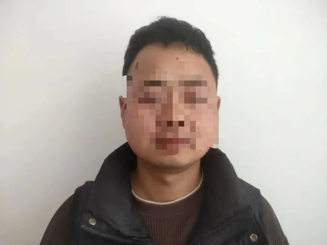 男孩骑行遭碾压身亡，涉事司机被批捕！家属：为什么变刑事案件？