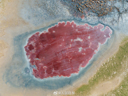 地球之心！沙漠里的盐湖有多神奇
