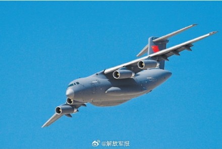 中国空军亮相埃及航展 呈现三大亮点