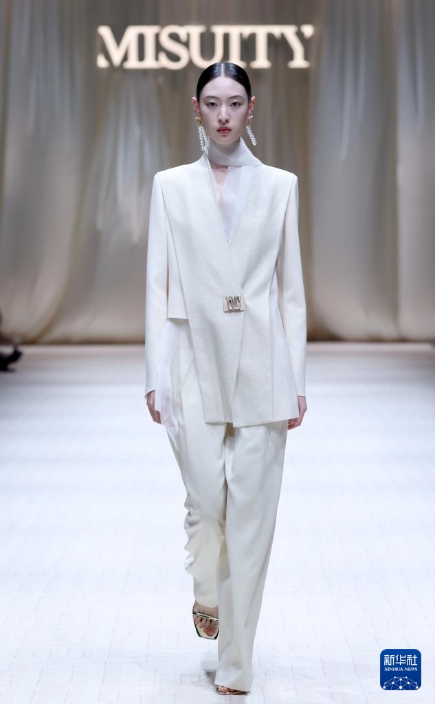 中国国际时装周在北京拉开帷幕