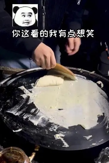 便衣警察不是总摊煎饼，也可能是个骑三轮的……