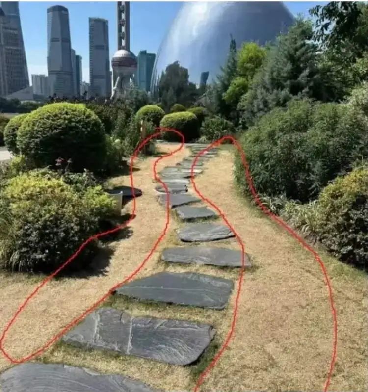 听劝！上海网红景点二次改造完成！外国游客前来打卡→