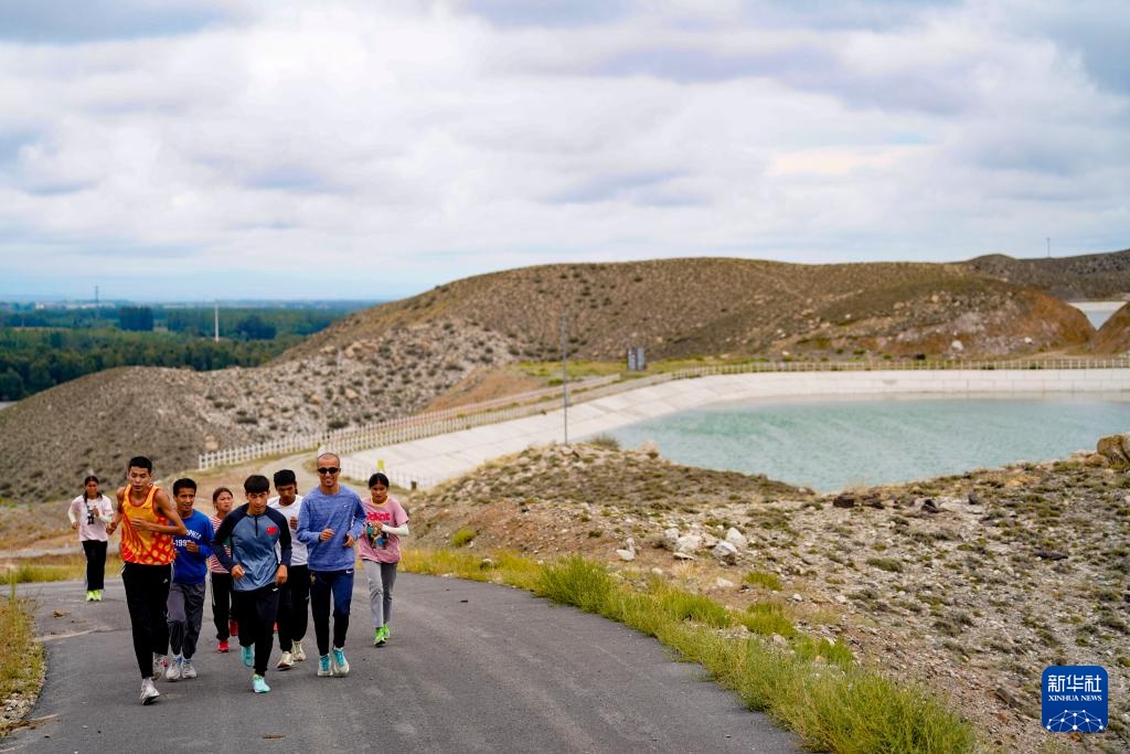 别样的奔跑,同样精彩 别样的奔跑,同样精彩