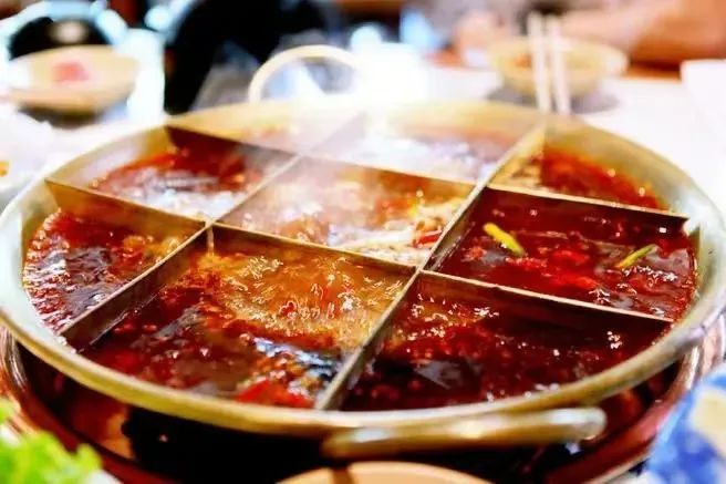川渝人爱吃火锅易患食管癌?四川大学华西医院专家:风险qio实高! 川渝人爱吃火锅易患食管癌?四川大学华西医院专家:风险qio实高!