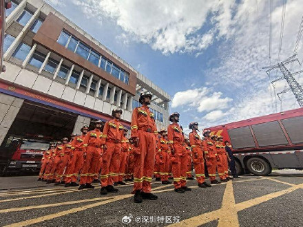 摩羯将以17级或更高强度登陆,深圳消防集结队伍驰援湛江 摩羯将以17级或更高强度登陆,深圳消防集结队伍驰援湛江