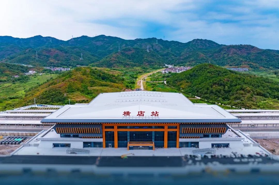 今天起，合肥⇌横店，高铁直达