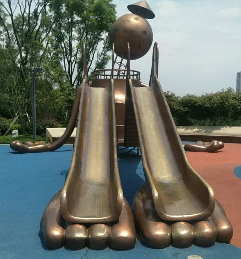 痛! 摸了一下, 手掌皮肤像"被融了"! 最近高发, 务必警惕! 痛! 摸了一下, 手掌皮肤像"被融了"! 最近高发, 务必警惕!