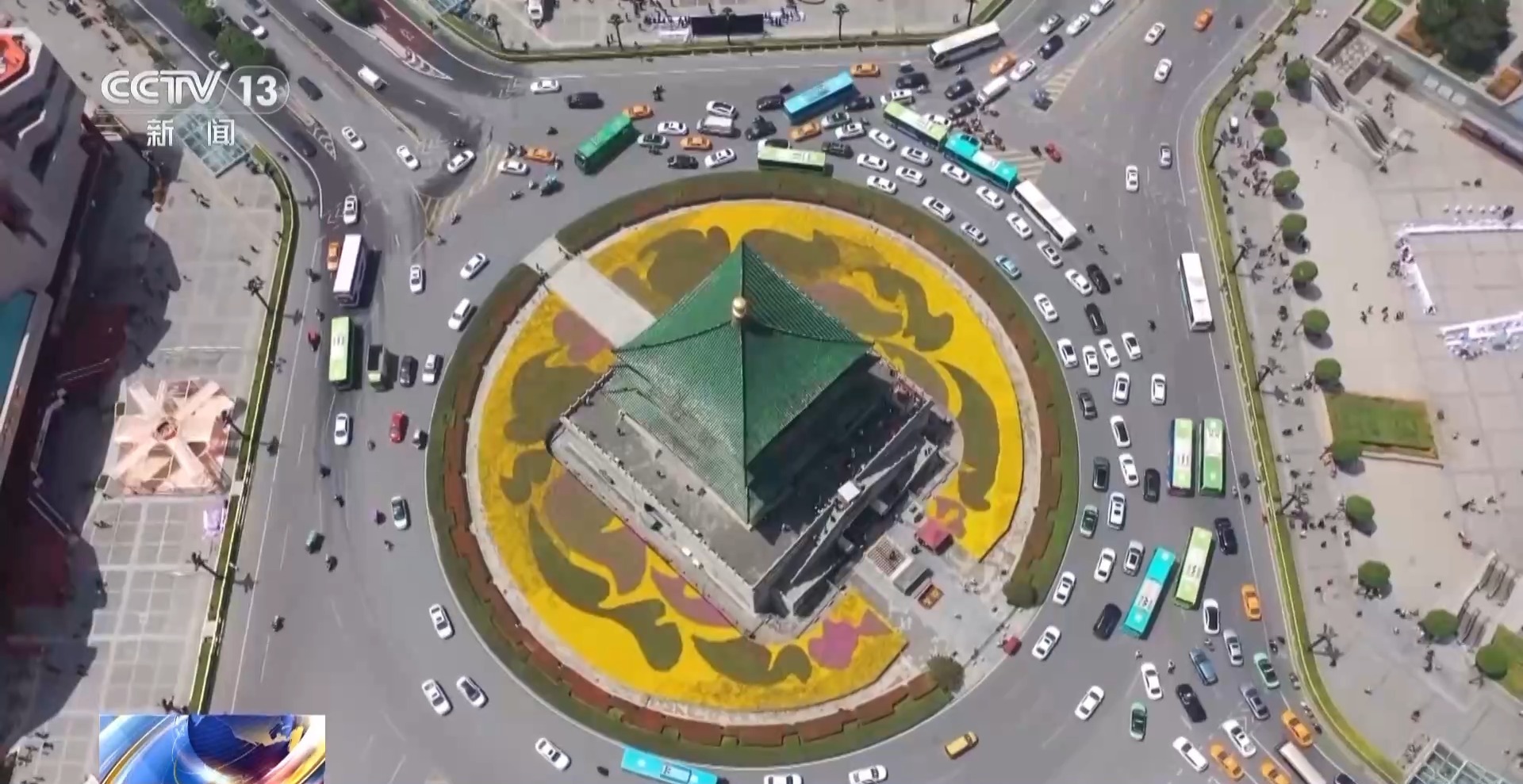 公交专用道允许社会车辆通行，效果怎么样？