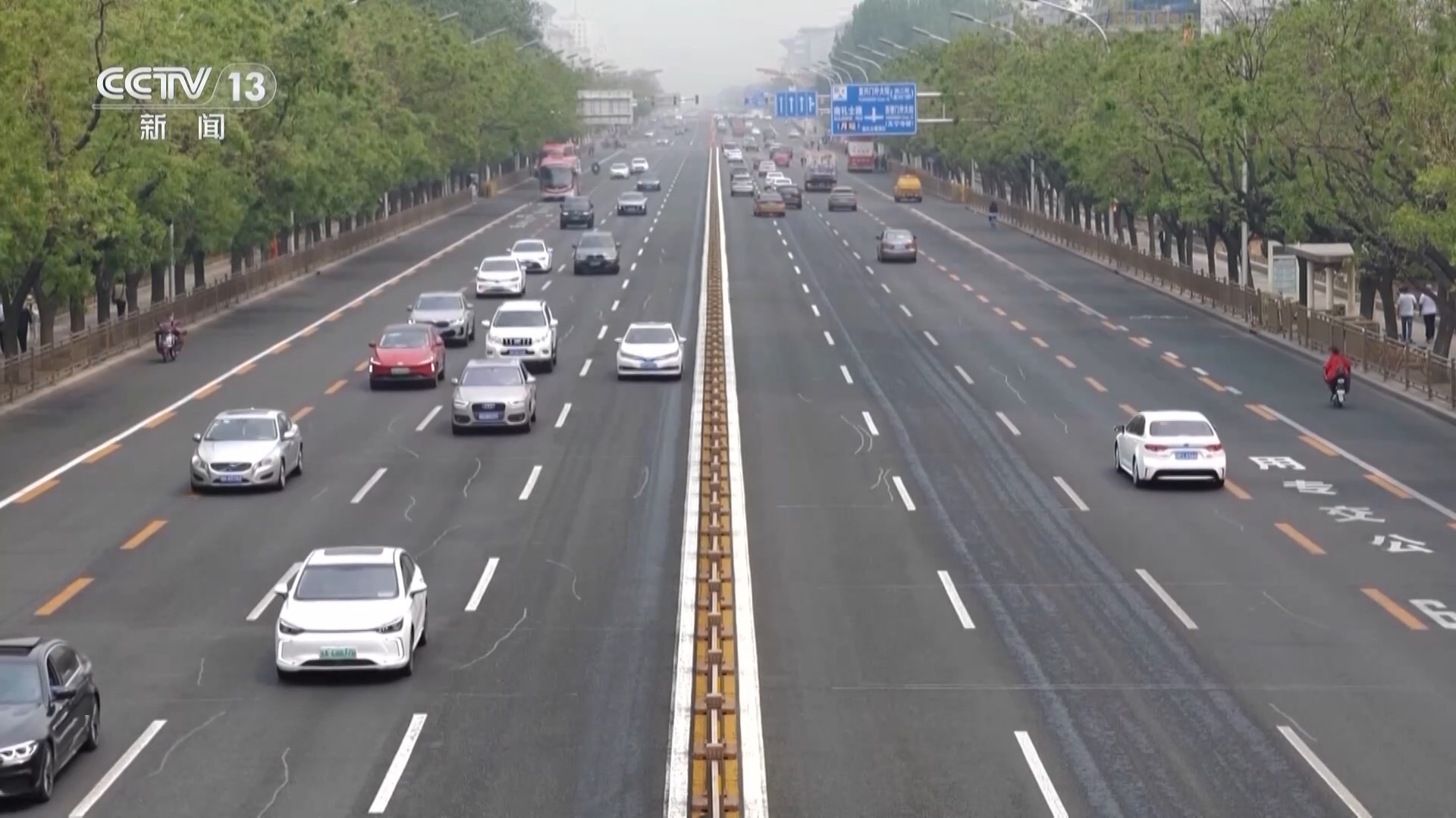 公交专用道允许社会车辆通行，效果怎么样？