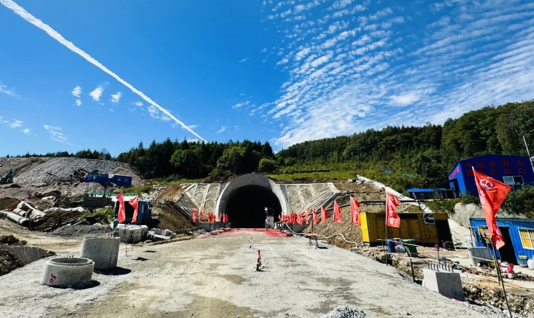 全部贯通！“北京4小时直达长白山脚下”更近啦