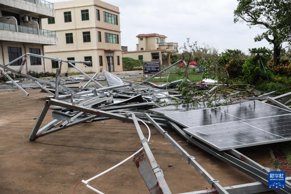 海南:台风“摩羯”登陆一线见闻 海南:台风“摩羯”登陆一线见闻