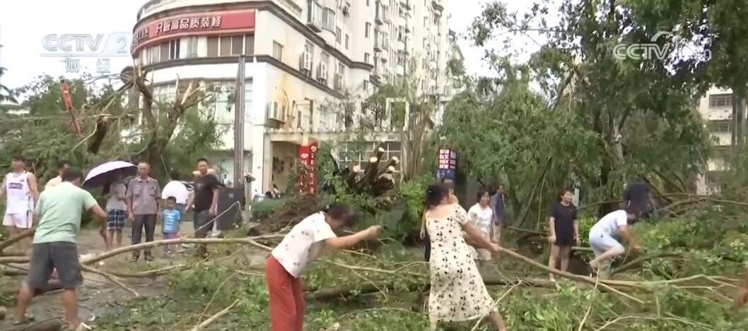 海南多地积极开展灾后恢复工作 基本生活物资供应整体平稳