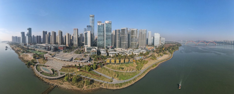 加速向新丨发展壮大耐心资本 探索产业引导基金“新区经验”