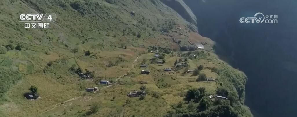 “蜀道难”变“蜀道畅” 交通建设破局大凉山之困