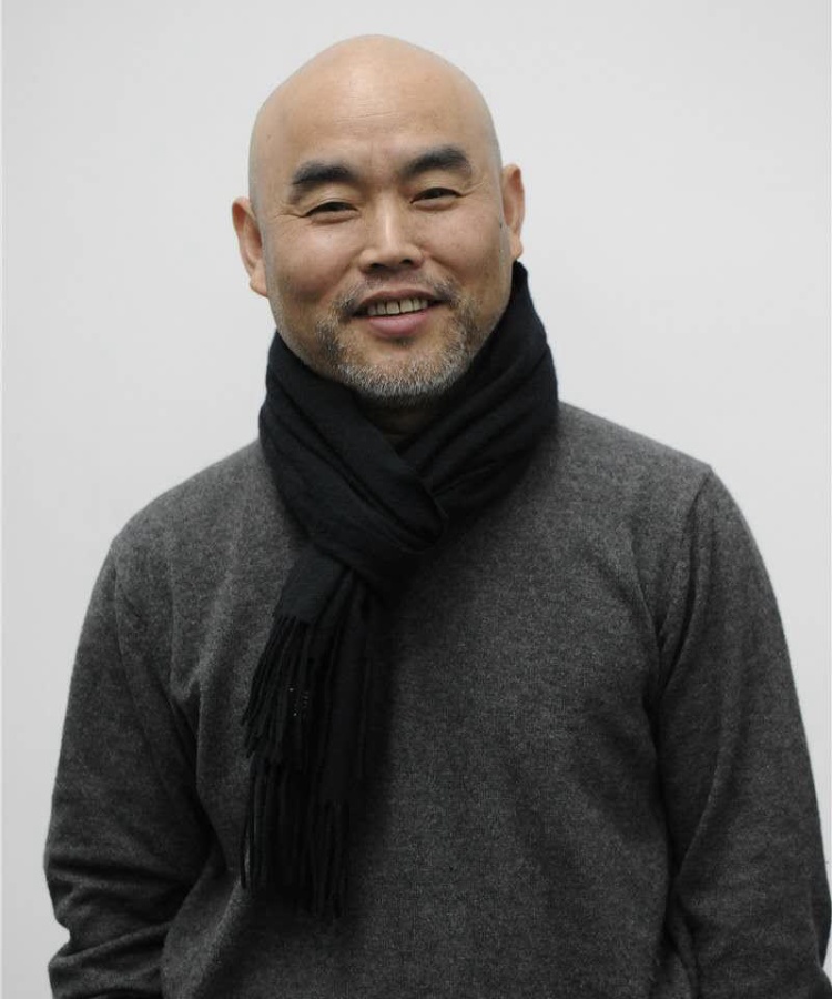 学生校内钓鱼被警告，江西一校长：尊重学生兴趣爱好，将举办钓鱼大赛！
